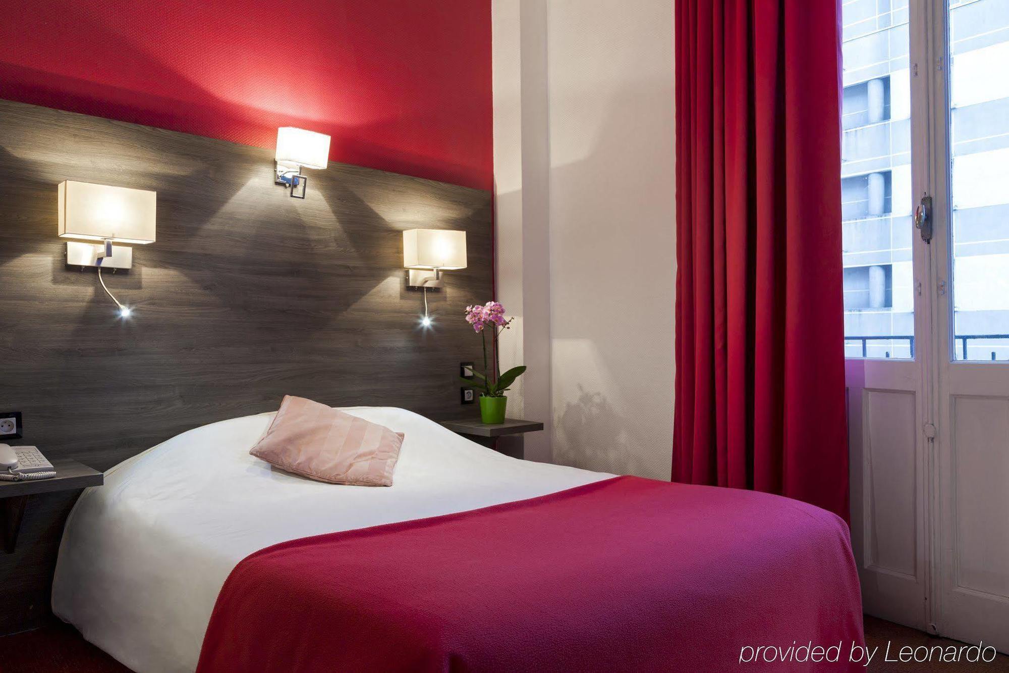 Hotel Actuel Chambery Centre Gare Экстерьер фото
