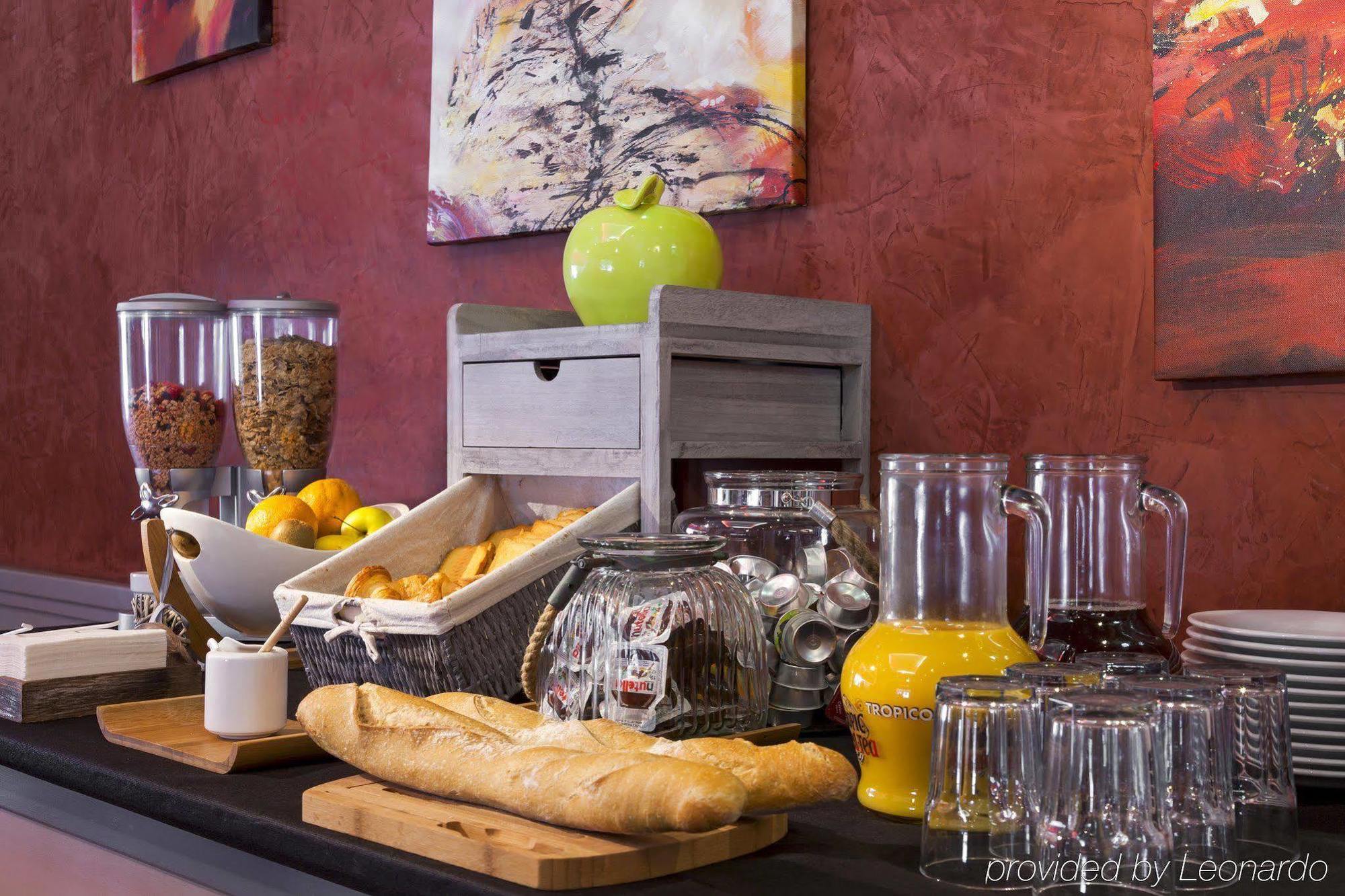 Hotel Actuel Chambery Centre Gare Экстерьер фото